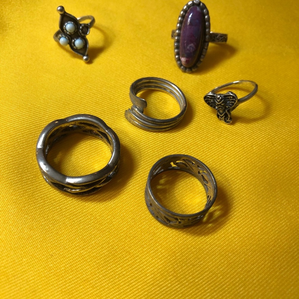 Six rings sold in a bundle